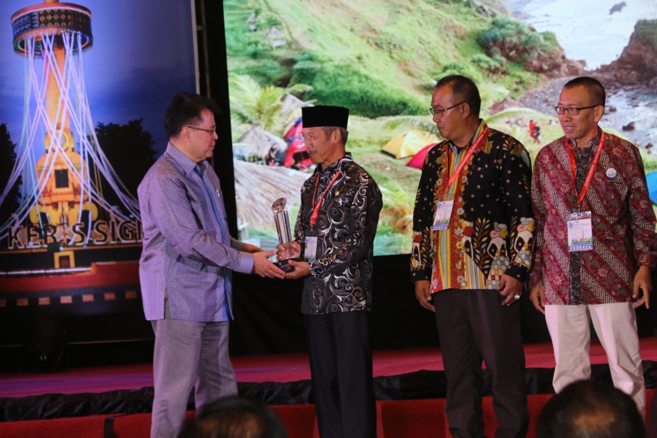 Pringsewu Raih Smart Sanitation Award Akkopsi 2018