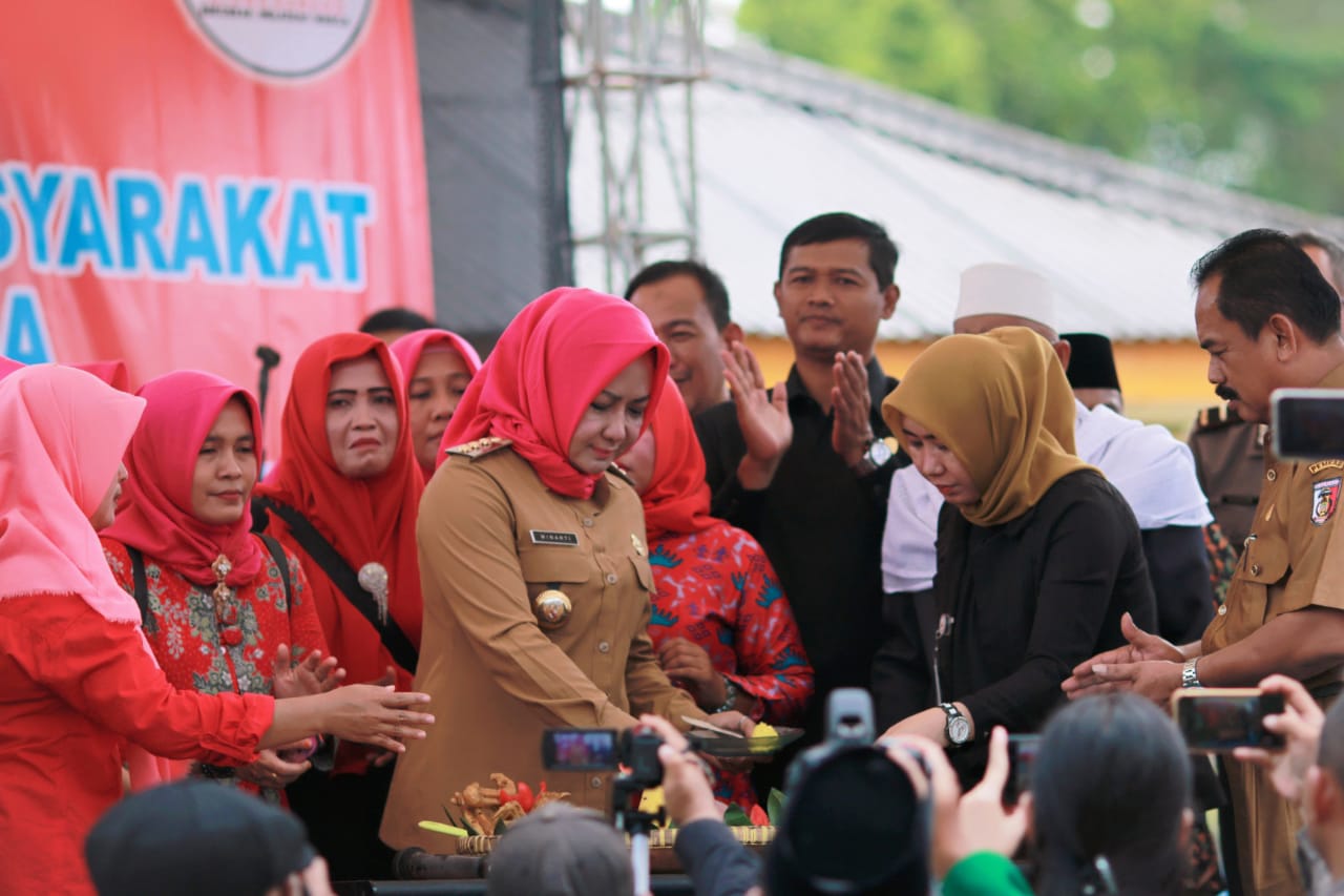 Satu Tahun Kepemimpinan, Winarti Kunjungi Penawartama