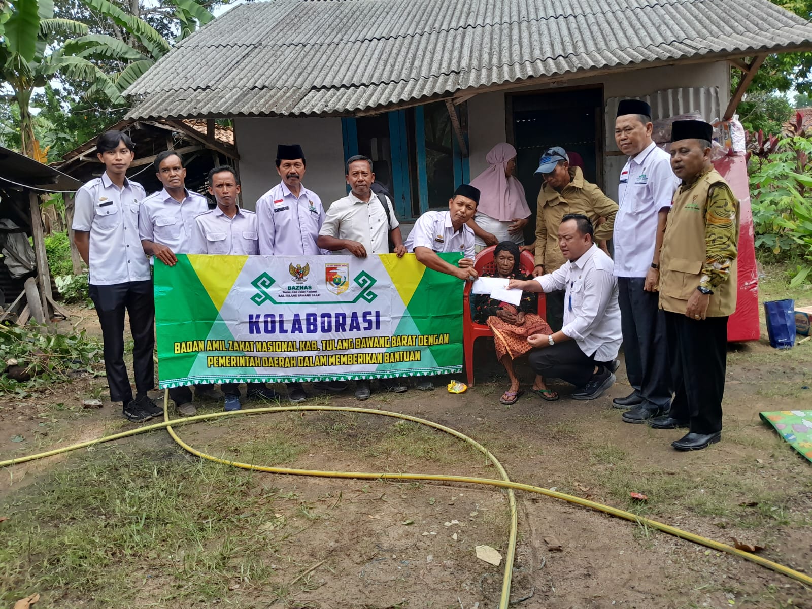 Kepalo Tiyuh Candra Kencana Ucapkan Terima Kasih Kepada BAZNAS Beserta Camat Tubaba